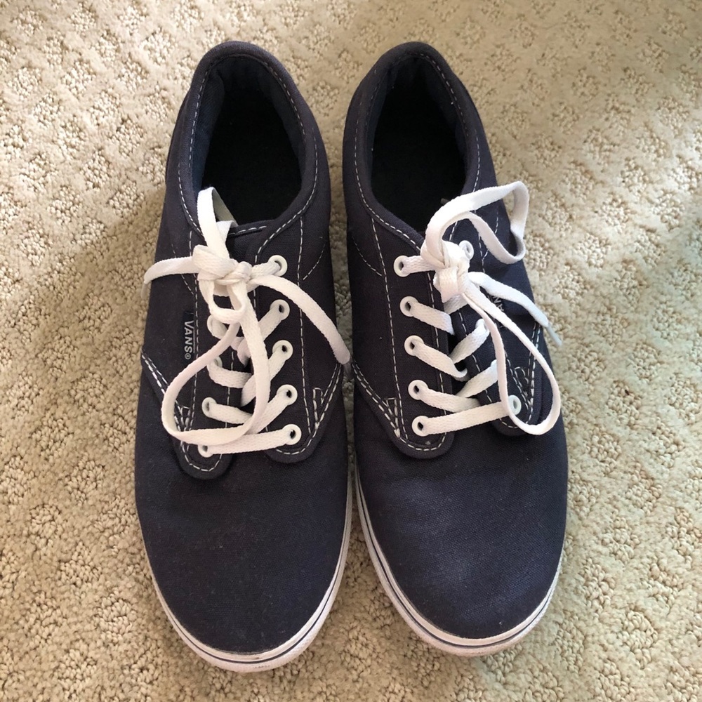 Women’s vans size 6.5